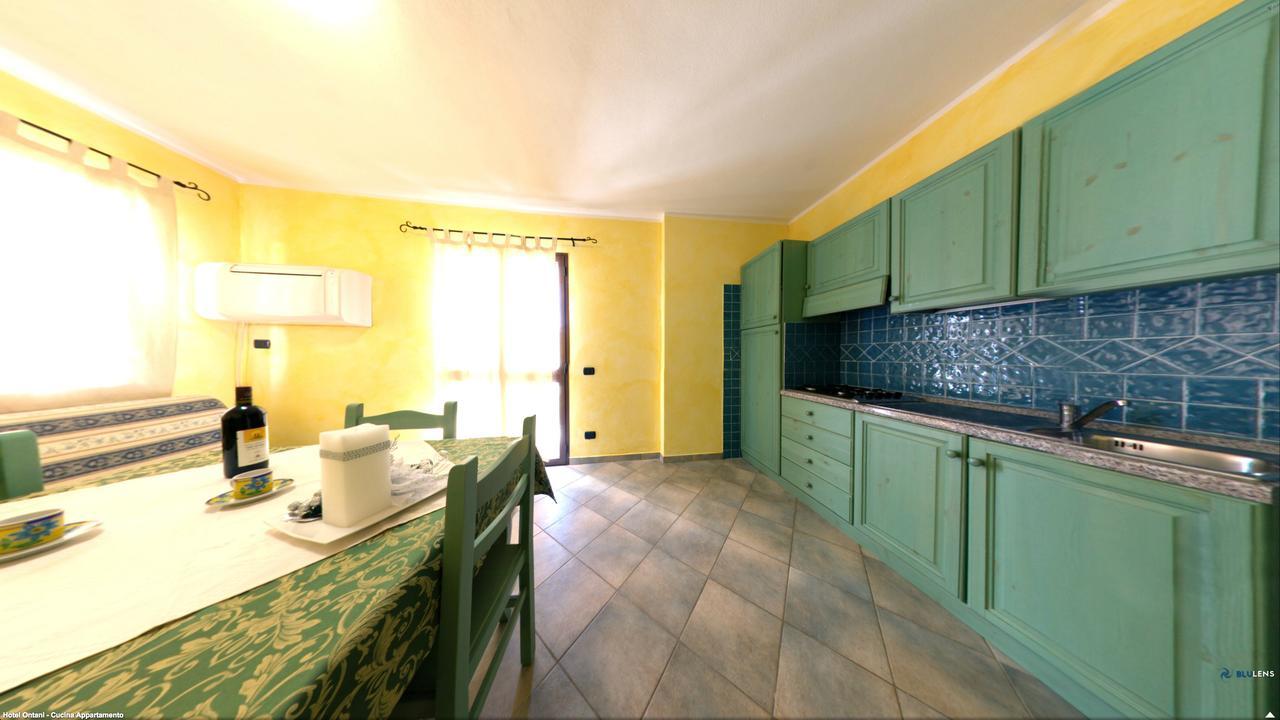 Residenza Gli Ontani Hotel Орозеи Екстериор снимка