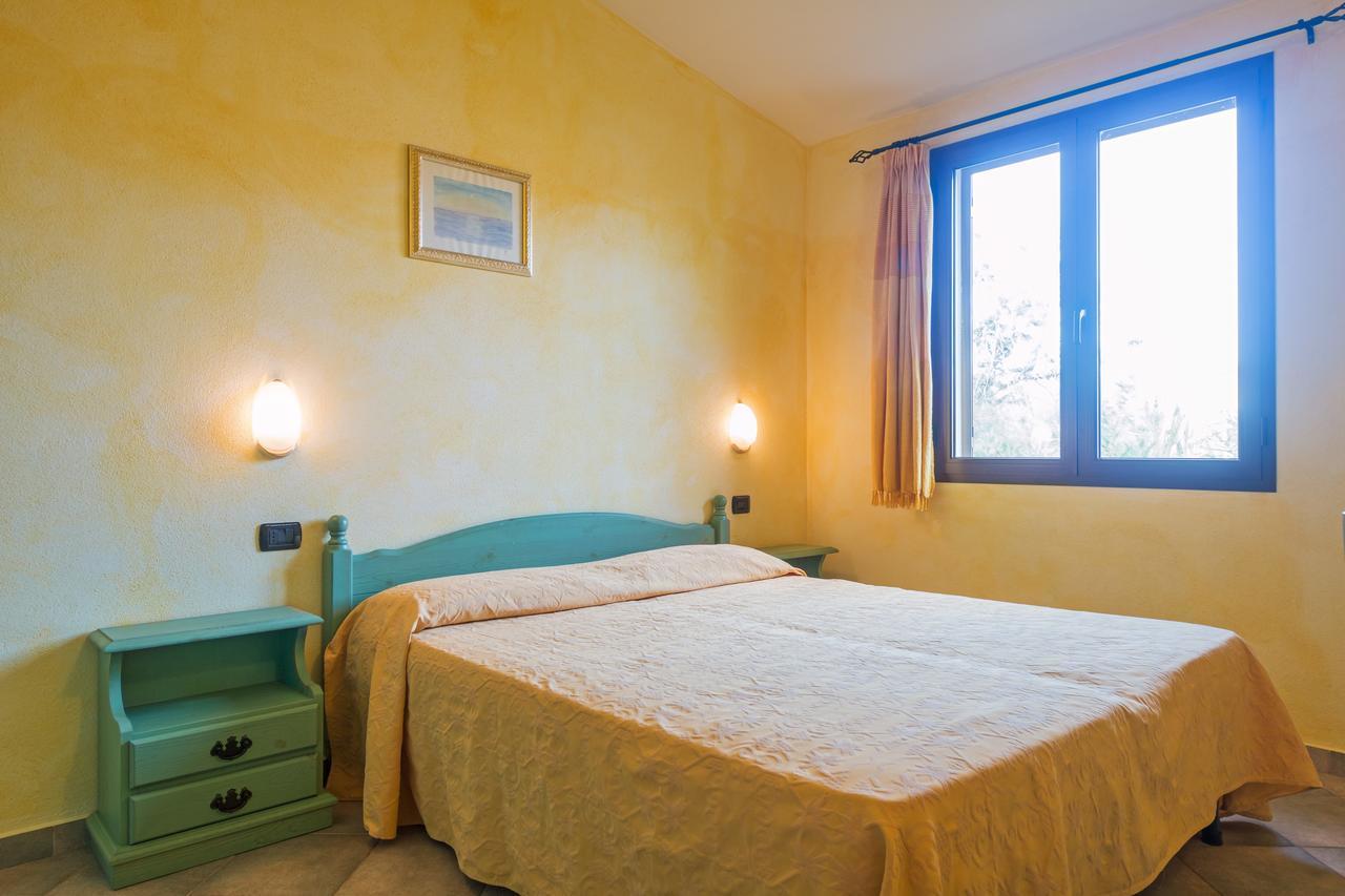 Residenza Gli Ontani Hotel Орозеи Екстериор снимка