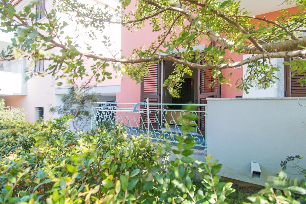 Residenza Gli Ontani Hotel Орозеи Екстериор снимка