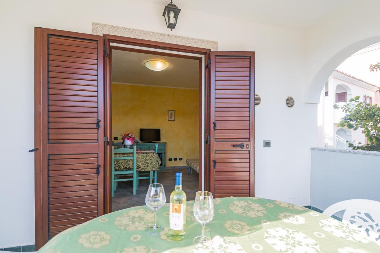 Residenza Gli Ontani Hotel Орозеи Екстериор снимка