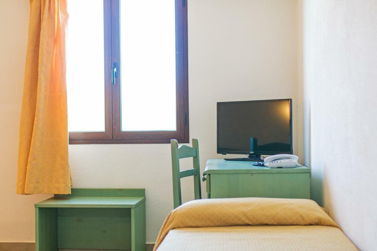 Residenza Gli Ontani Hotel Орозеи Екстериор снимка